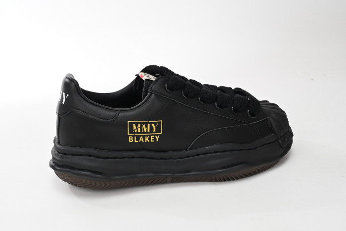 MIHARA YASUHIRO ALL BLACK GOLDE MY5