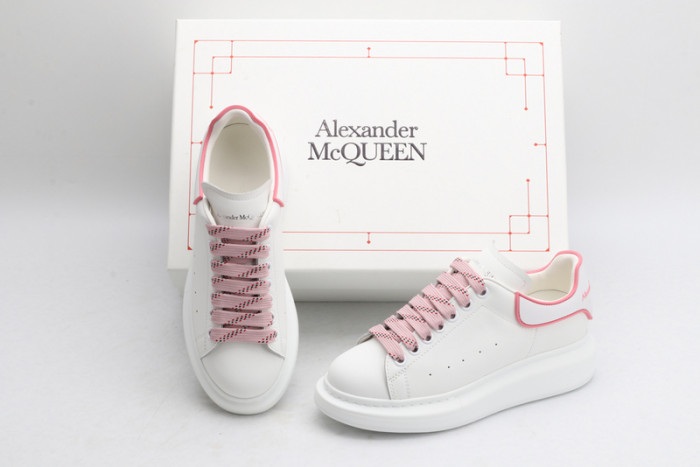 alex mcqu sneakers