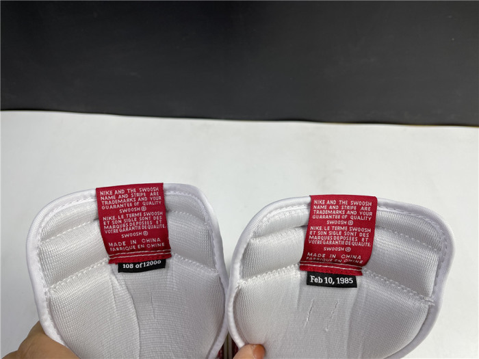 trophy room x air jordan 1 high og sp da2728-100