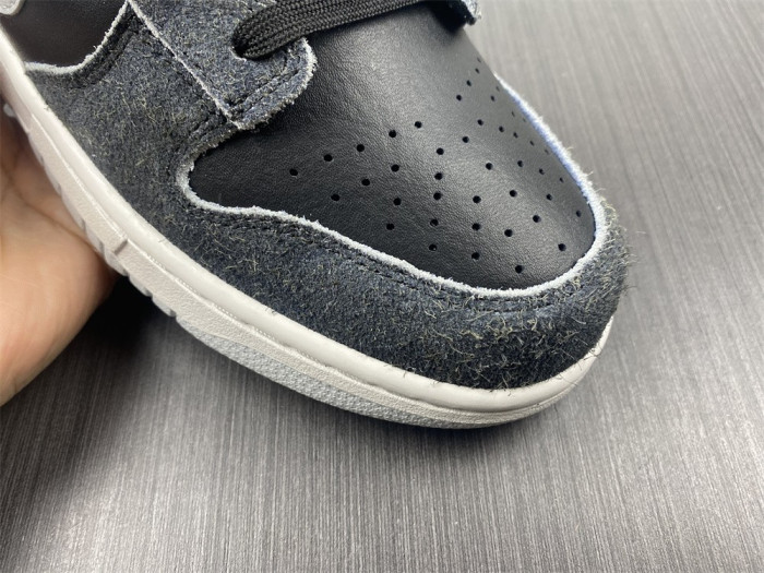 nike dunk low “zebra” dh7913-001