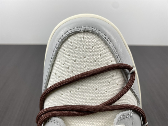 nike dunk low off-white lot 46 dm1602-102