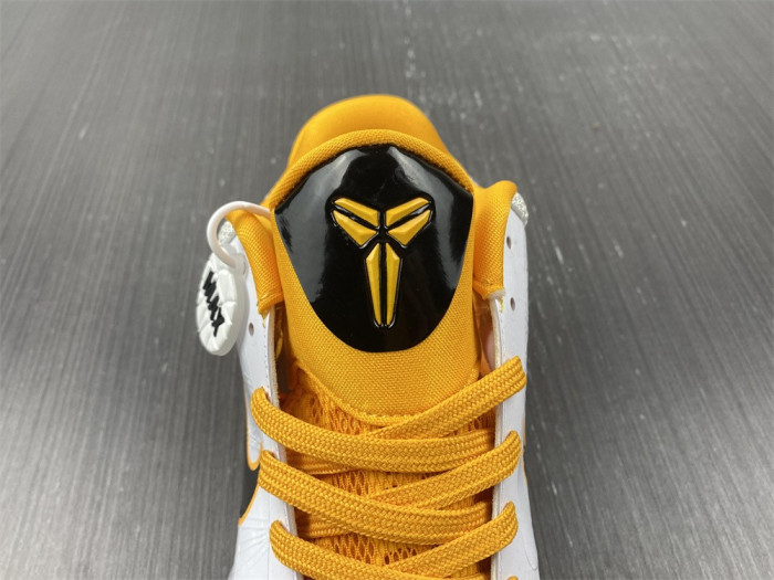 nike kobe 5 cd4991-102