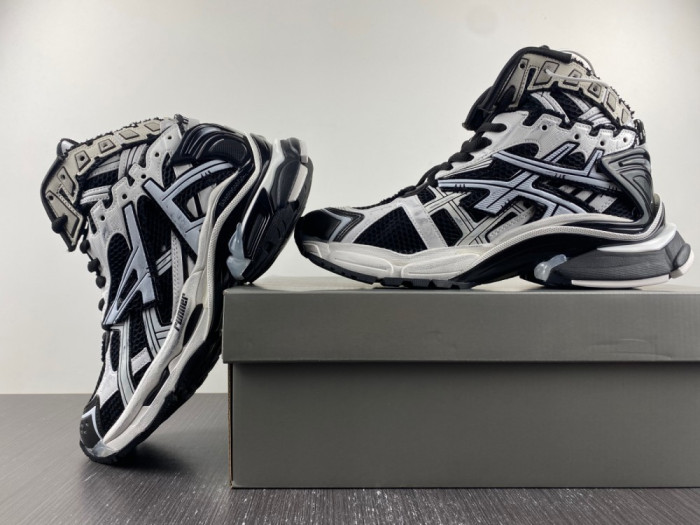 Ba*len*cia*ga runner high sneakers white black white 677403w3rb29010h