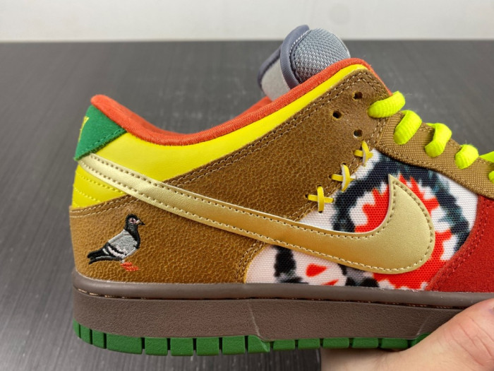 dunk low “what the” 318403-141