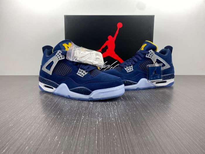 jordan 4 retro michigan aj4 1036660