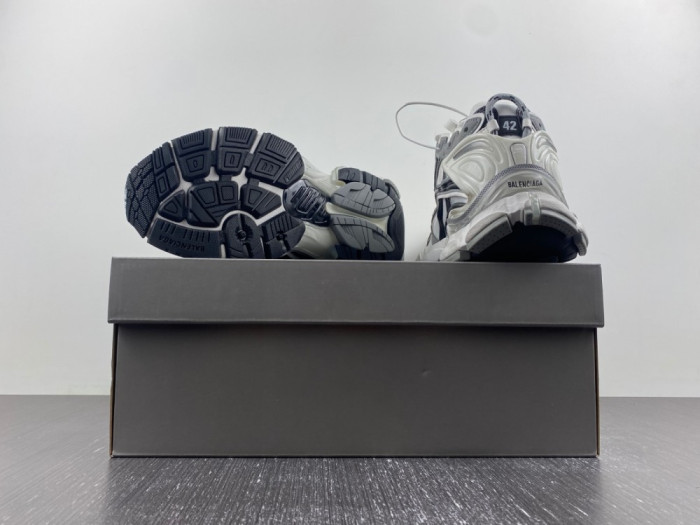 Ba*len*cia*ga runner black white 772774-w3rny-9012