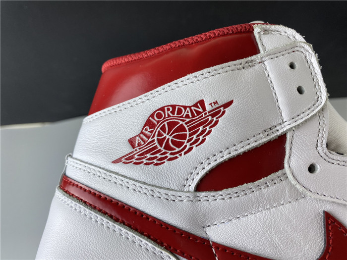 air jordan 1 retro high og "metallic red" - 555088 103