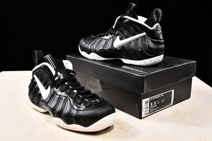 nike air foamposite pro “dr. doom” black/white 624041-006