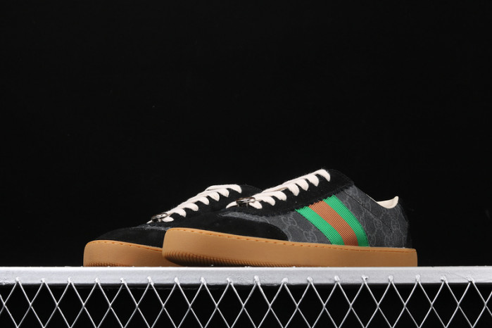 gi ace embroidered low-top sneaker h903p121