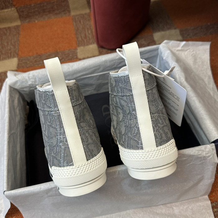 DR B23 HOMME KAWS D08