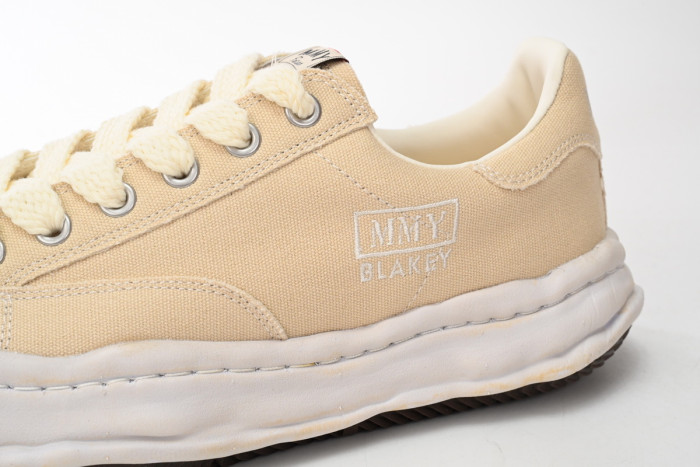 MIHARA YASUHIRO PINK AND WHITE MY4