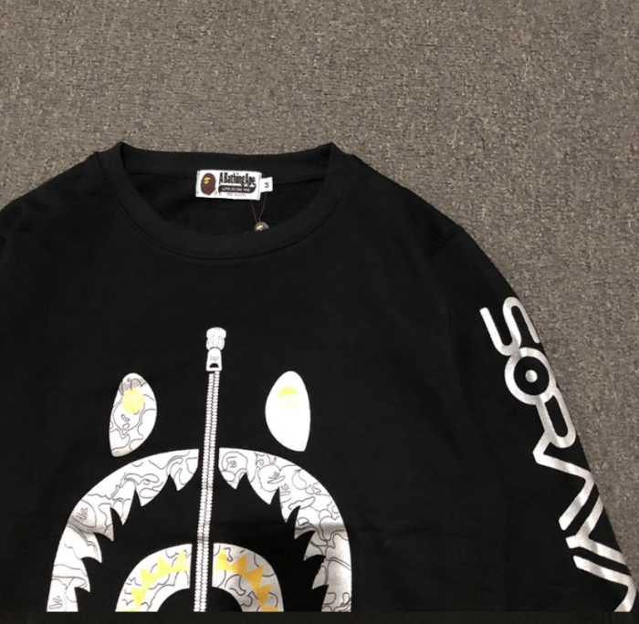 bp457 bape sweatshirt nh43709m