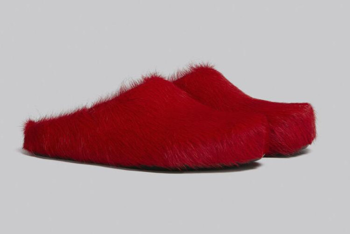 MARNI FUCHSIA LONG HAIR-FUSSBET SABOT SLIPPERS 2412205